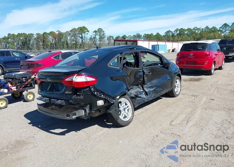 2019 Ford Fiesta Se z USA, uszkodzony, nr VIN 3FADP4BJ2KM159022